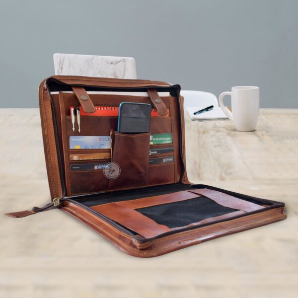 Professional Padfolio / Portfolio - Classic - Image 5