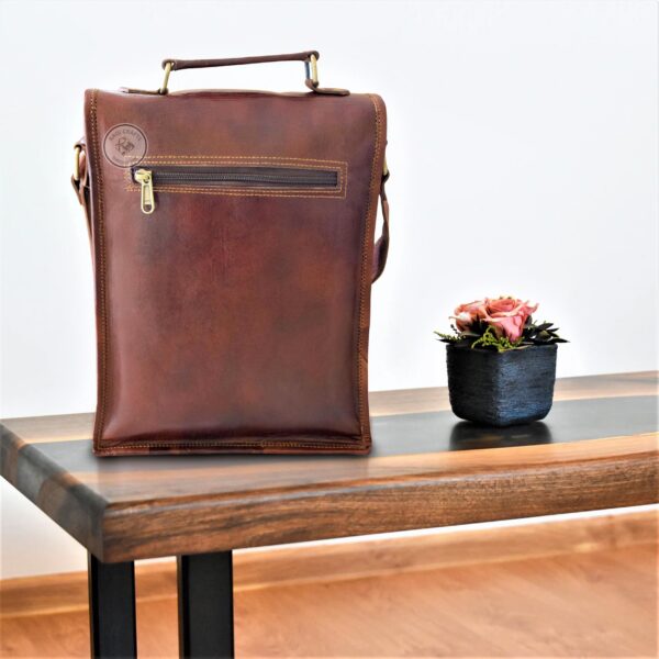 iPad Tablet Messenger Bag 11" - Image 4